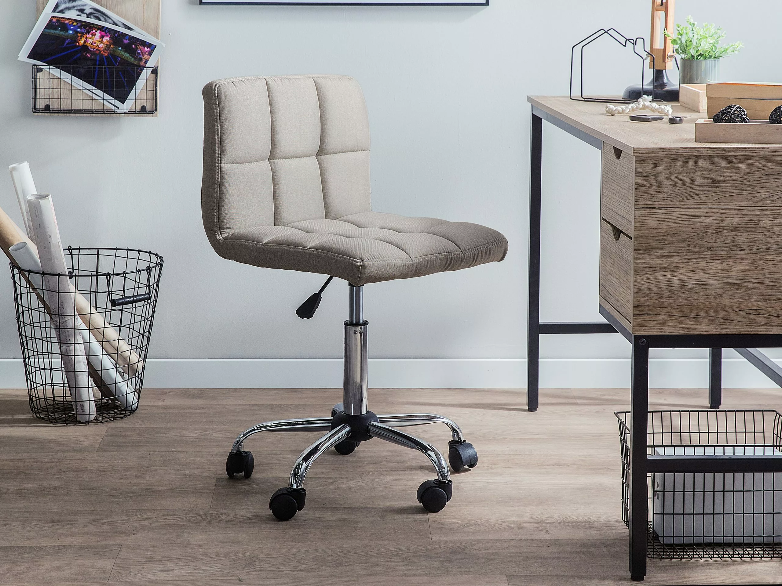 Beliani Silla De Oficina De Poliéster Beige/plateado MARION 4 Beliani Silla De Oficina De Poliéster Beige/plateado MARION - Imagen 2