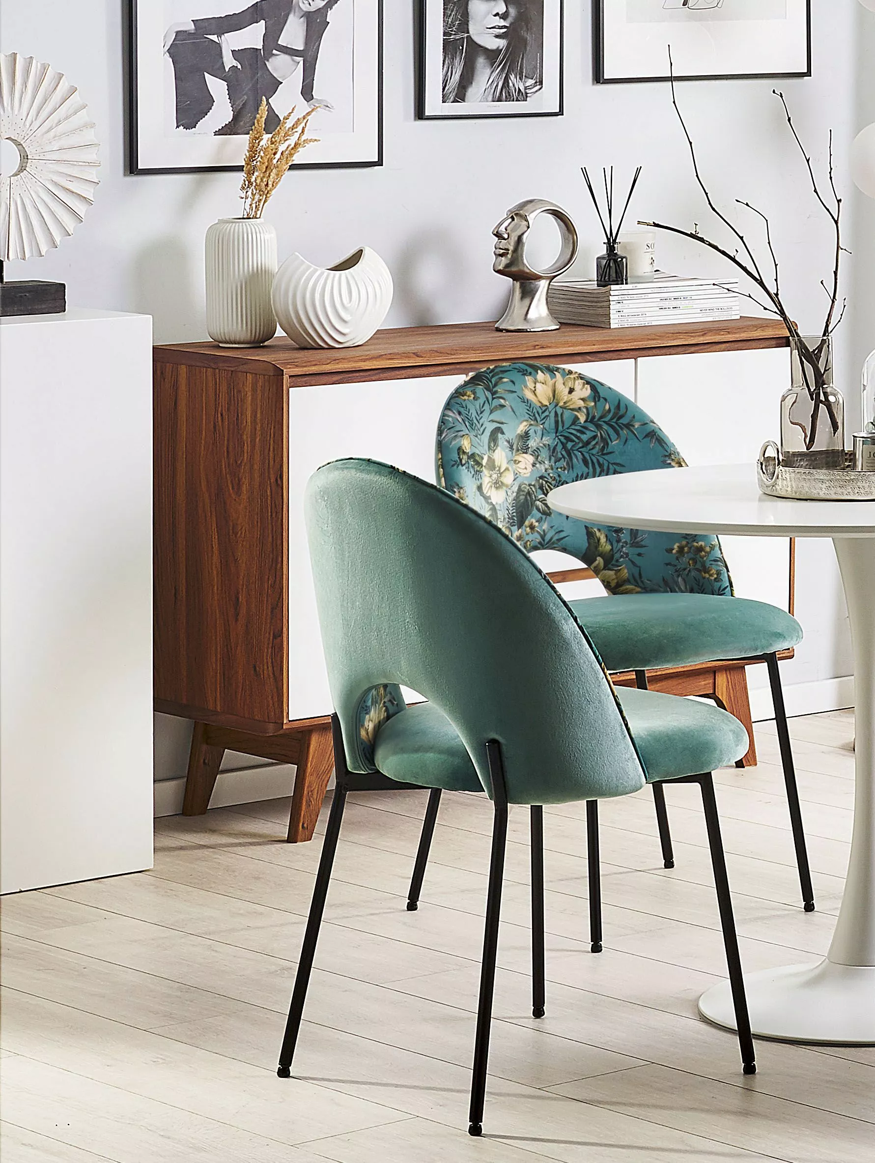 Beliani Conjunto De 2 Sillas De Comedor De Terciopelo Verde Menta/negro COVELO - Imagen 3