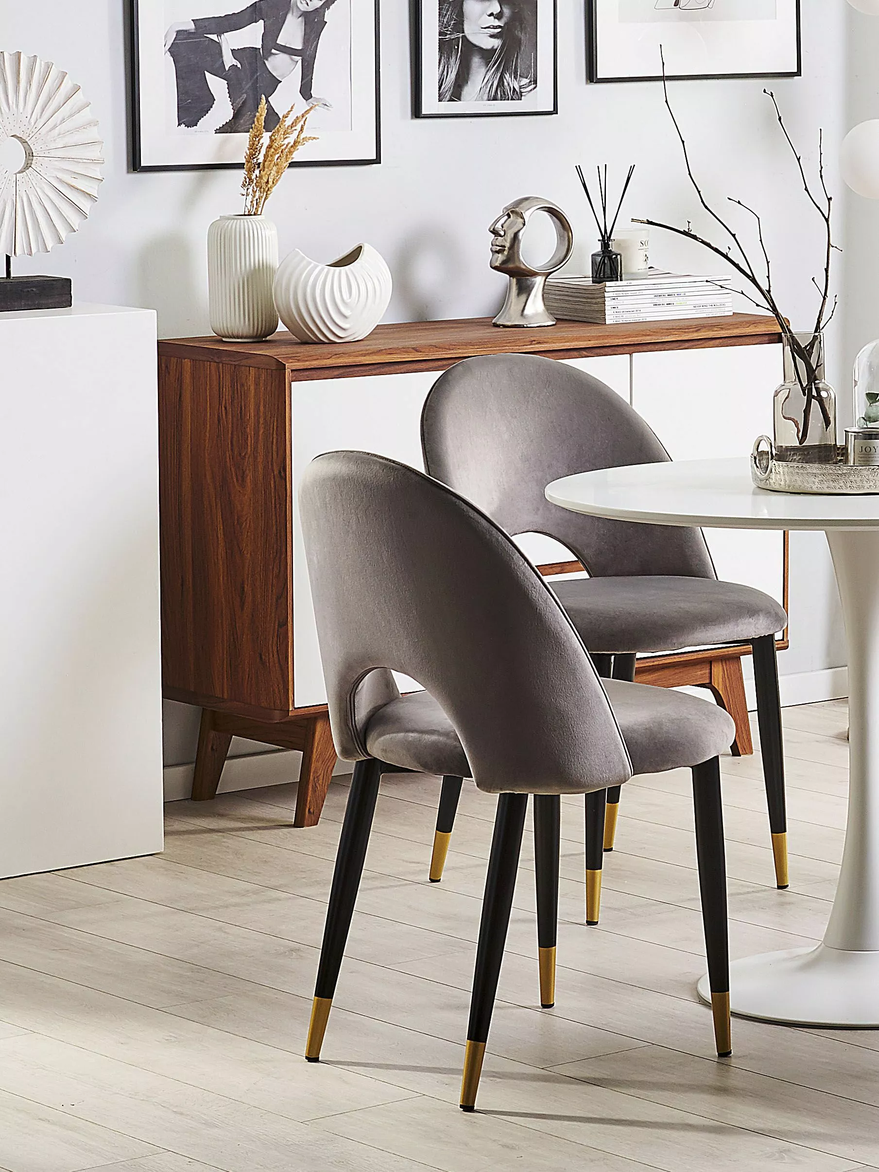 Beliani Conjunto De 2 Sillas De Comedor De Terciopelo Gris/negro/dorado MAGALIA - Imagen 5