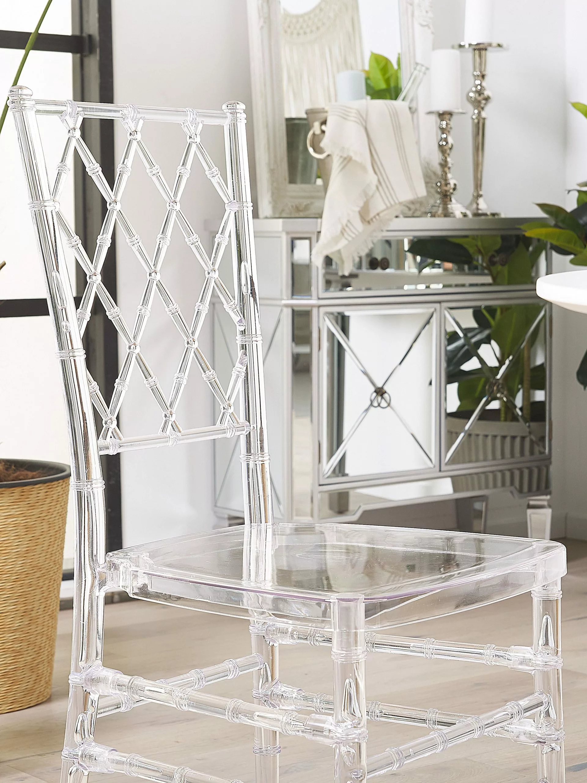 Beliani Conjunto De 2 Sillas De Comedor Transparentes CLARION - Imagen 4