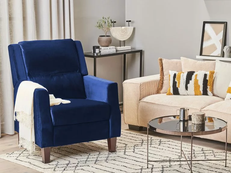 Beliani Sillón Reclinable De Terciopelo Azul Marino/madera Oscura EGERSUND 4 Beliani Sillón Reclinable De Terciopelo Azul Marino/madera Oscura EGERSUND - Imagen 2