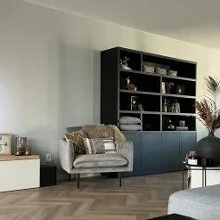 Beliani Sillón De Terciopelo Gris VINTERBRO -Sillas Ventas undef src sa picid 820605 type whitesh image scaled