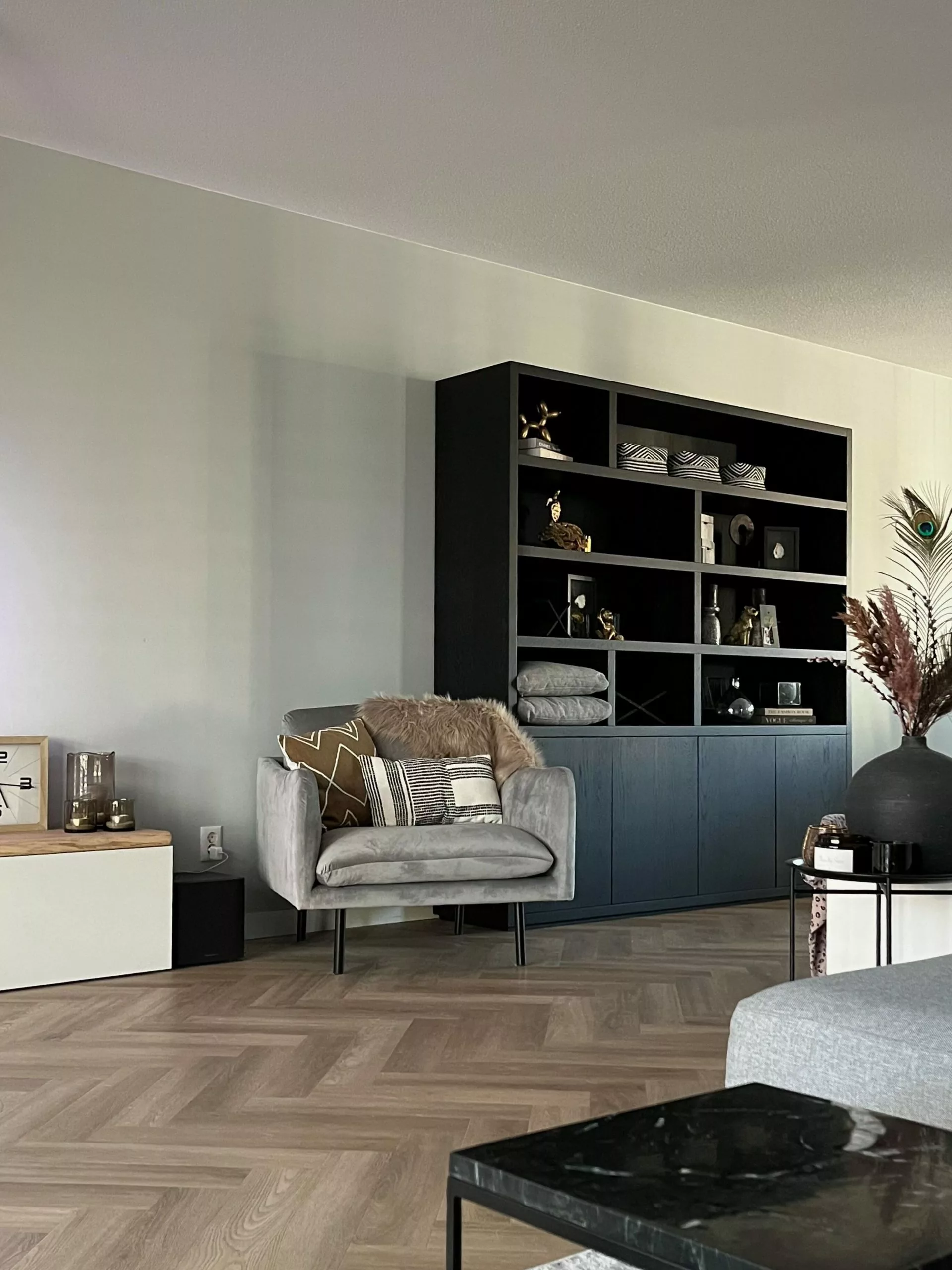 Beliani Sillón De Terciopelo Gris VINTERBRO - Imagen 6