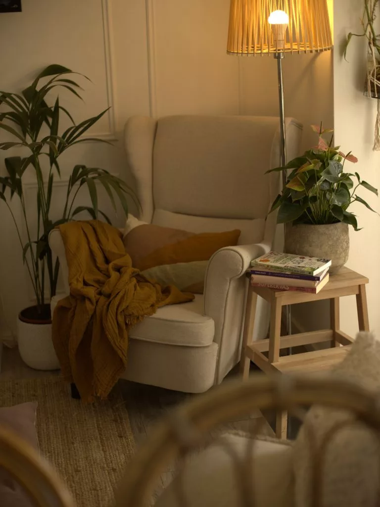 Beliani Sillón De Poliéster Beige Claro/negro ABSON 8 Beliani Sillón De Poliéster Beige Claro/negro ABSON - Imagen 6