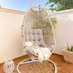 Beliani Silla Colgante De Ratán Gris Claro Con Soporte SESIA 14 Beliani Silla Colgante De Ratán Gris Claro Con Soporte SESIA -Sillas Ventas undef src sa picid 824305 type whitesh image scaled