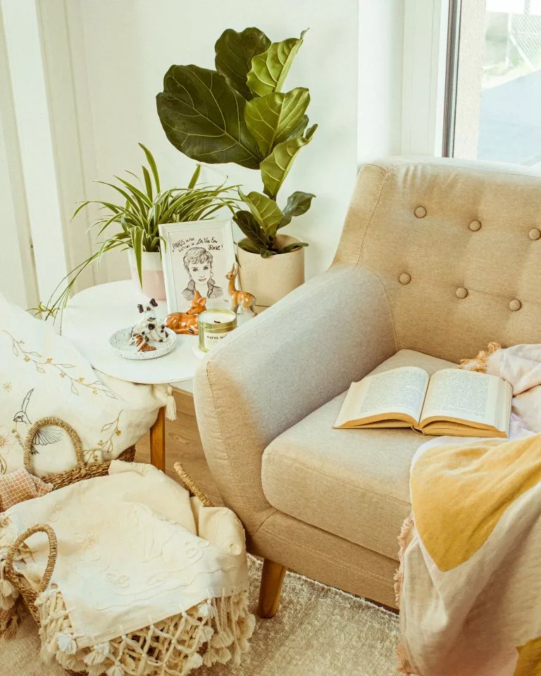 Beliani Sillón De Poliéster Beige Arena/madera Clara MOTALA - Imagen 6