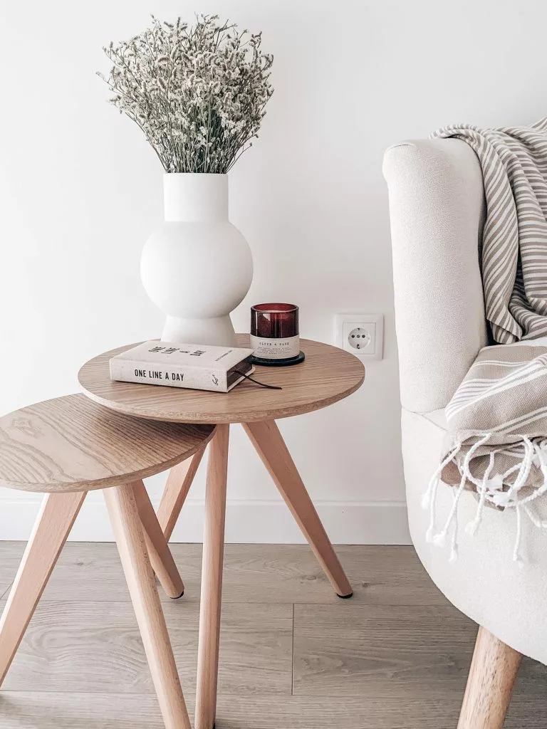 Beliani Sillón Tapizado Blanco Crema ODENZEN - Imagen 5