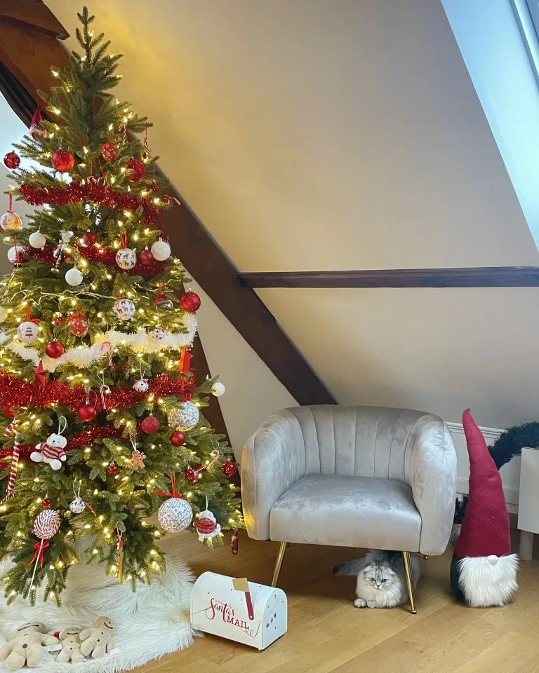 Beliani Sillón De Terciopelo Gris Pardo/dorado LACONIA 5 Beliani Sillón De Terciopelo Gris Pardo/dorado LACONIA - Imagen 3