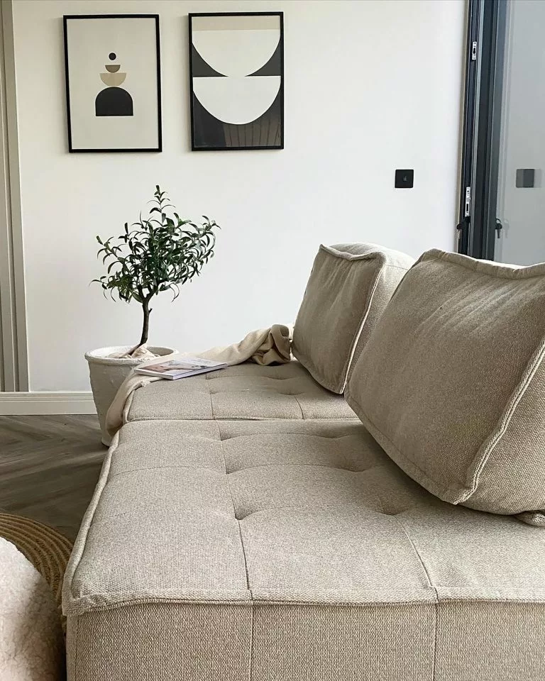 Beliani Sofá De Poliéster Beige Claro/madera Clara TIBRO - Imagen 4