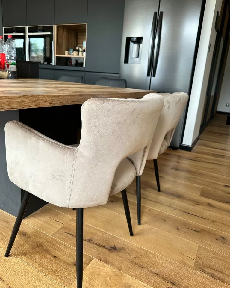 Beliani Conjunto De 2 Sillas De Comedor De Terciopelo Verde Oliva/negro SANILAC - Imagen 7